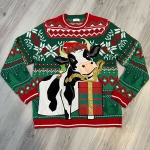 NWOT‎ Holiday unisex Time Green and Red Cow Christmas Sweater
